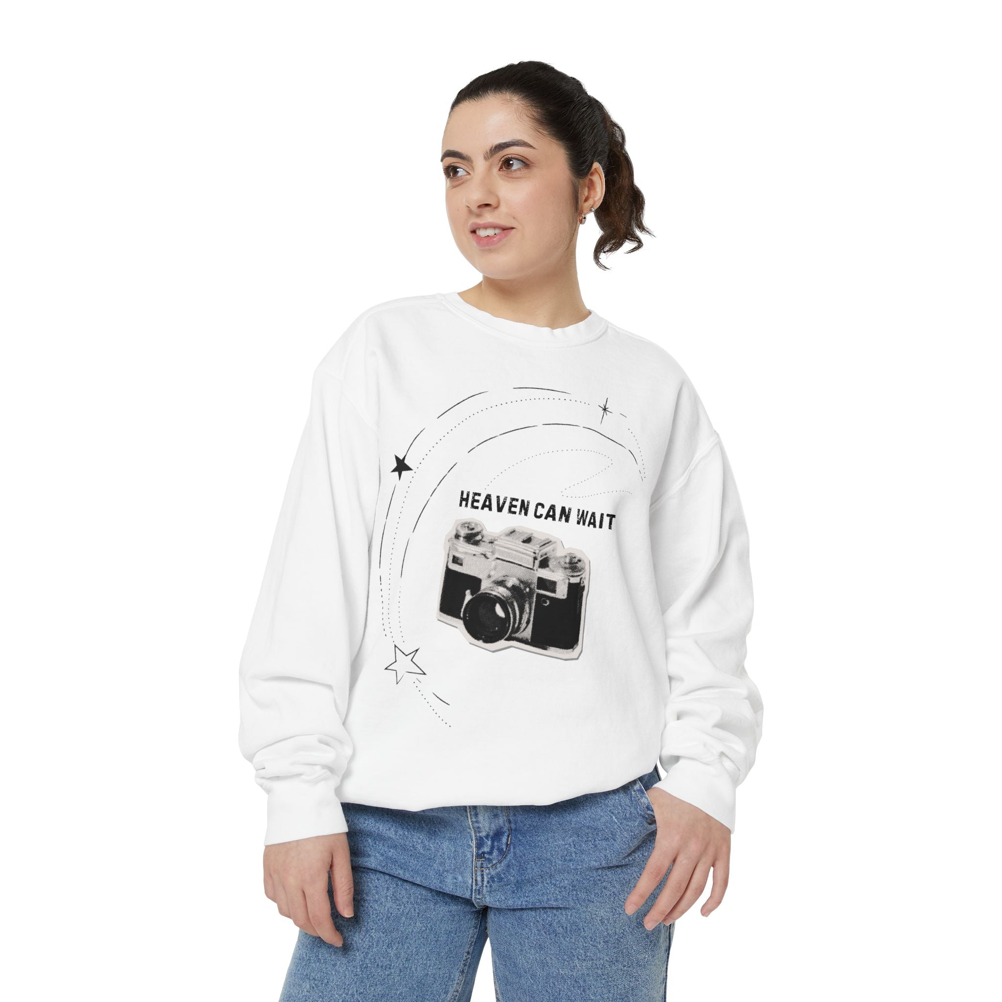 Sweatshirt - 'Heaven Can Wait' Vintage Camera Graphic Crewneck