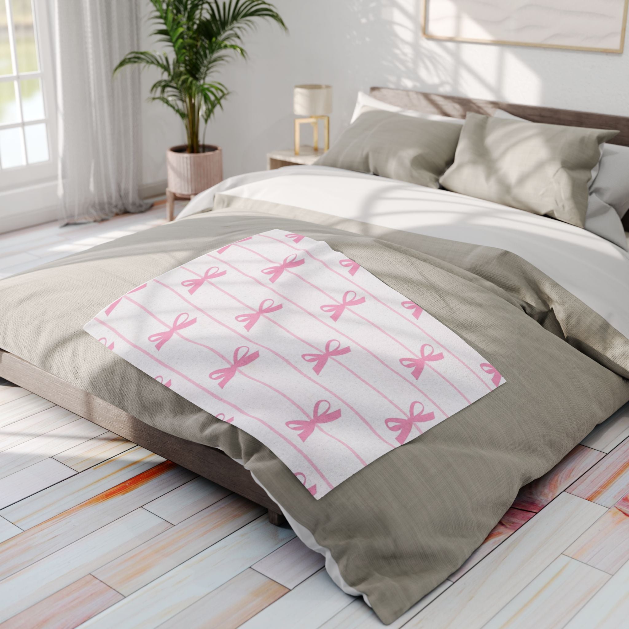 Arctic Fleece Blanket — Pink Bow Pattern Cozy Throw